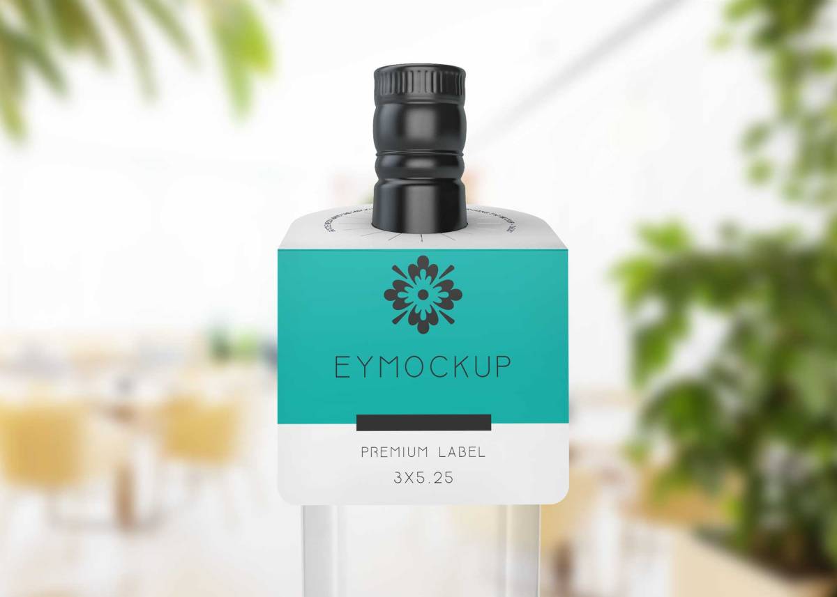 Alluring Label Mockup